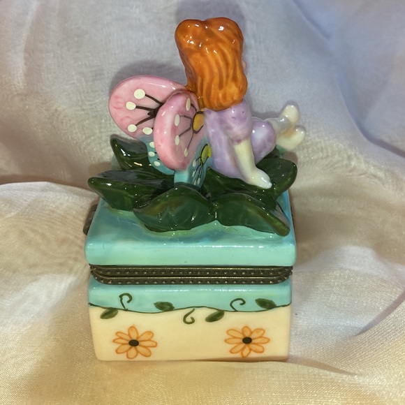 NEW TOOTH FAIRY CERAMIC TRINKET BOX - UNSIGNED  - NEW WITHOUT TAG - Picture 6 of 10